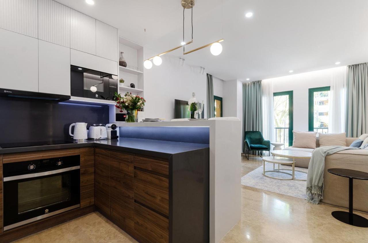 Luxury Blue Coast Seaside Retreat Marbella Apartment Екстериор снимка