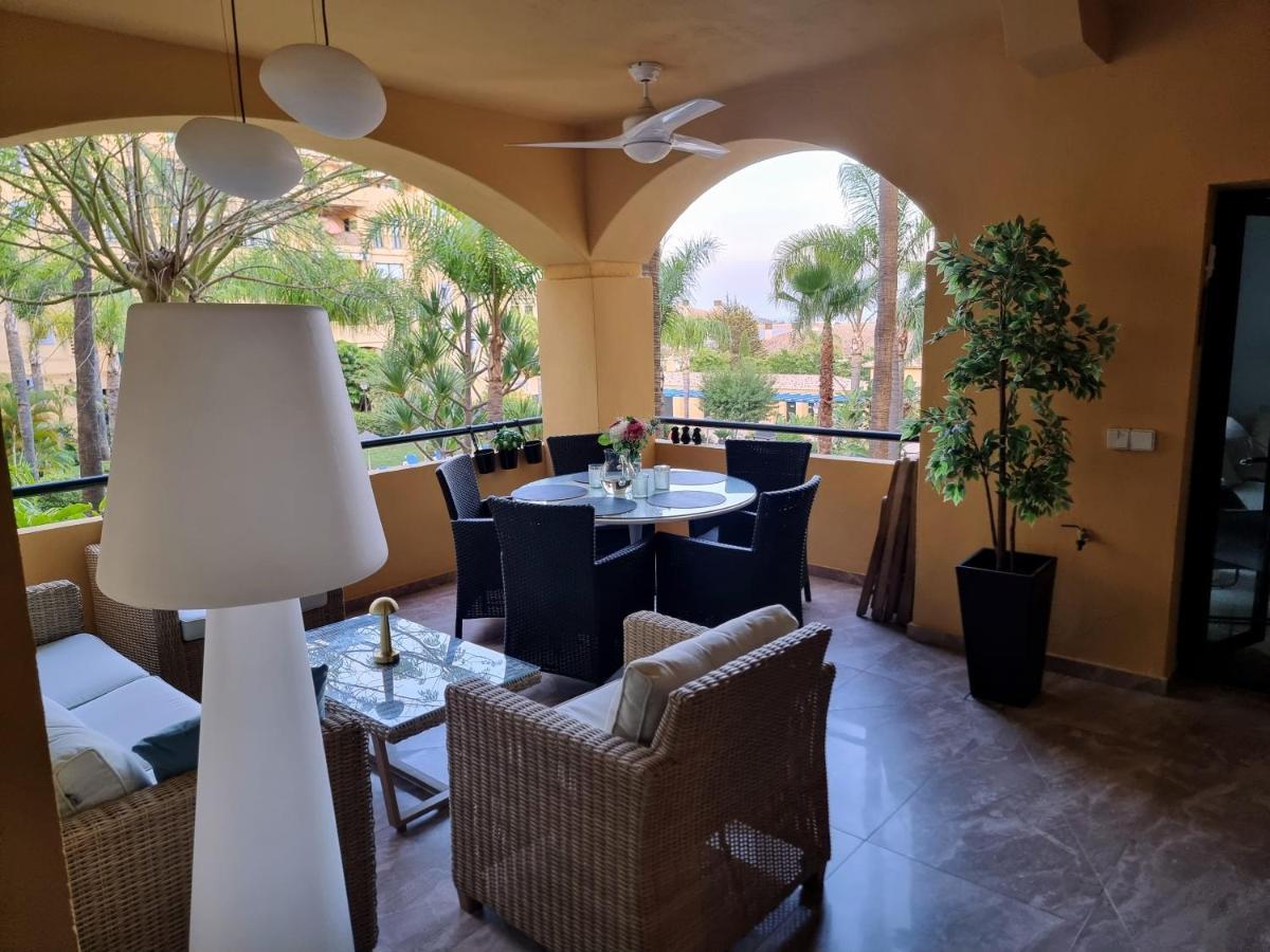 Luxury Blue Coast Seaside Retreat Marbella Apartment Екстериор снимка